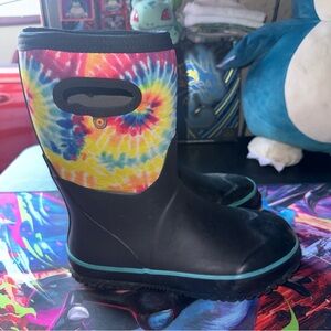 Bogs Kids Tie-Dye Water Shoes